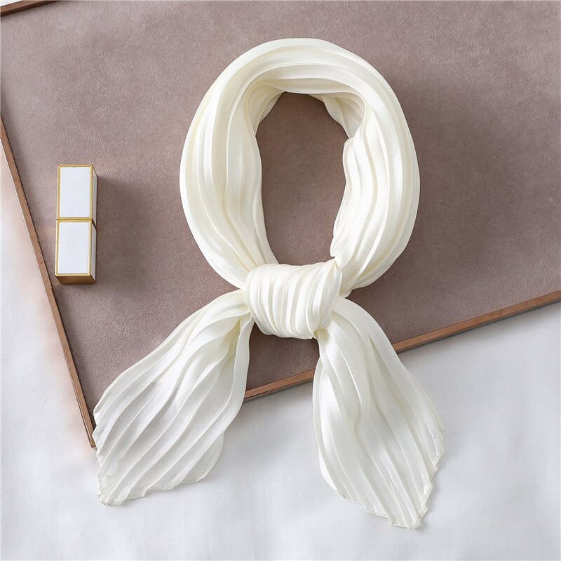 Solid Zwart Wit Roze Kleine Vierkante Twill Zijde Satijn Sjaal Vrouwen Dames Crinkle Haar Hoofdband Sjaals 70cm * 70Cm: YZ44Beige