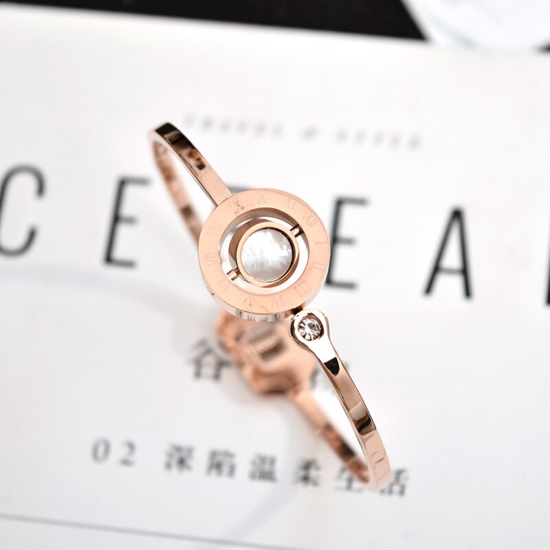 YUN RUO Schmuck Rose Gold Farbe Kann Drehen Runde Hülse Armreif Liebhaber Manschette Edelstahl Frau Nie Verblassen Freies einkaufen