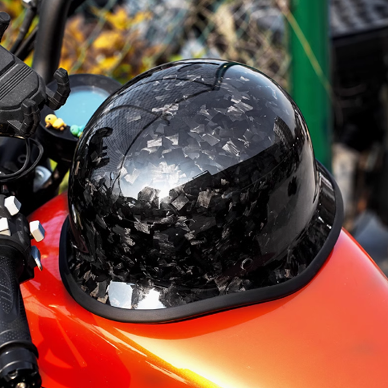 Gesmede koolstofvezel duitse soldatenhelm vintage cruise halfhelm heren motorhelm motorpedaal lichtgewicht