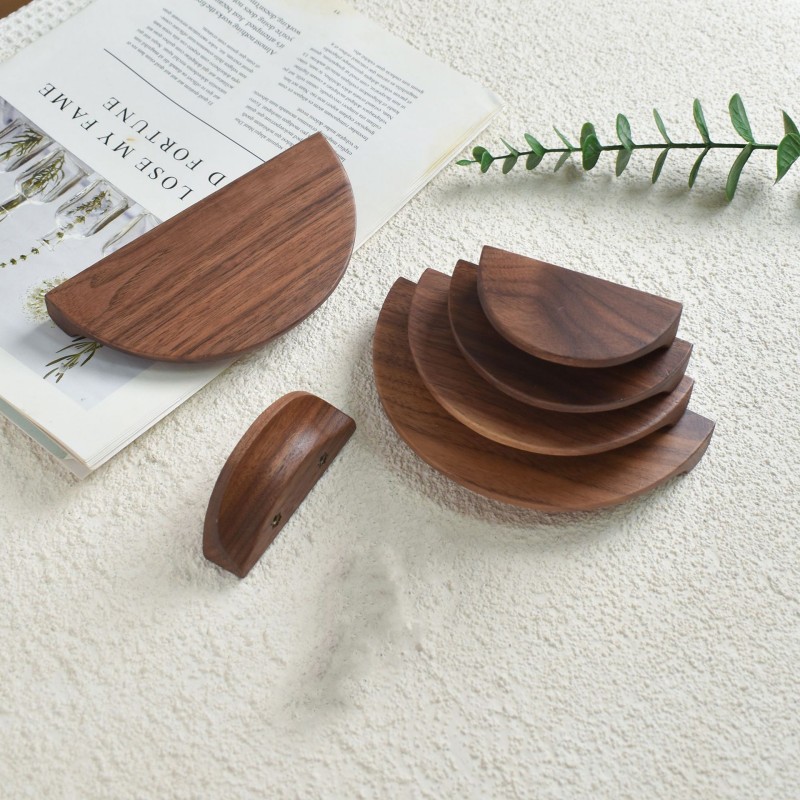 Pohjoismaiset puiset kaapin vetimet, suuret puoliympyrän muotoiset puuhuonekalujen oven vetimet, mustapähkinäiset vaatekaapin vetimet, puolikuun muotoiset puiset vetimet