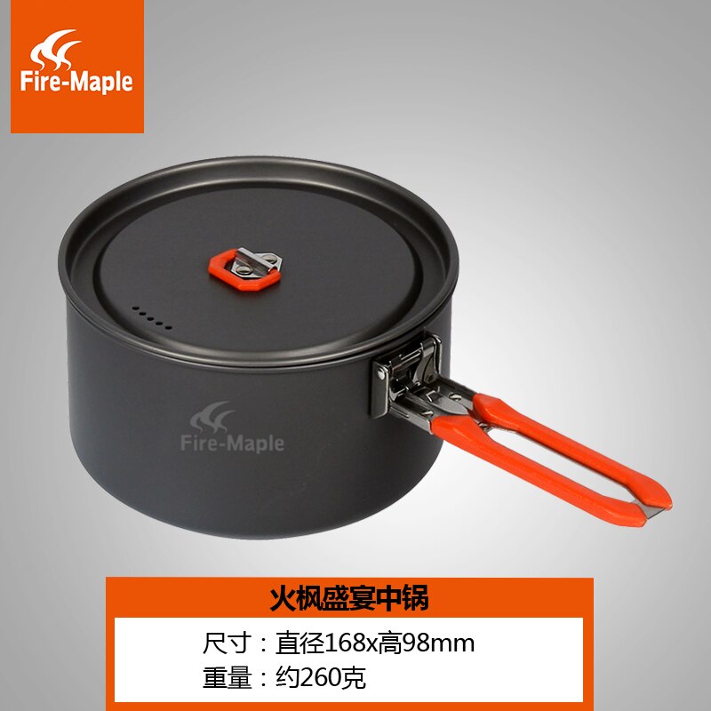 Outdoor Hiking Camping Cookware Set Aluminum Cooking Equipment Camping Gas Wood Stove Pans Cocina Camping Camping Supplies: In the pot