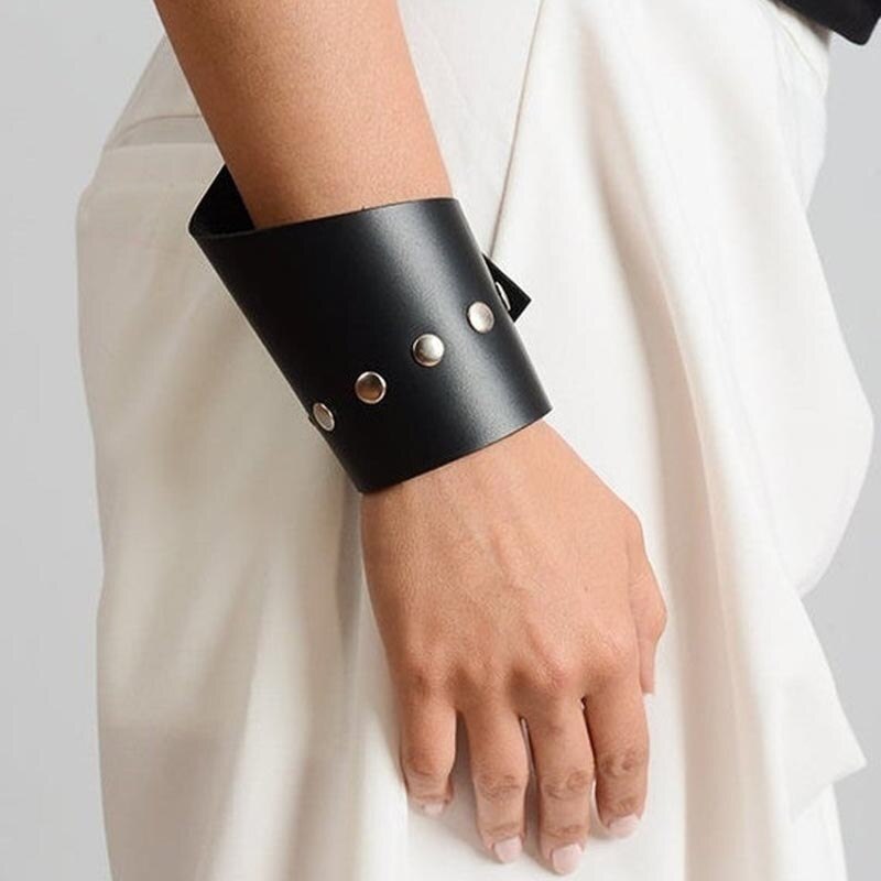 luxus Niet punk Leder Armbänder Handgemachte Armbänder Für Frauen Lade Kabel Leder Armband Schmuck