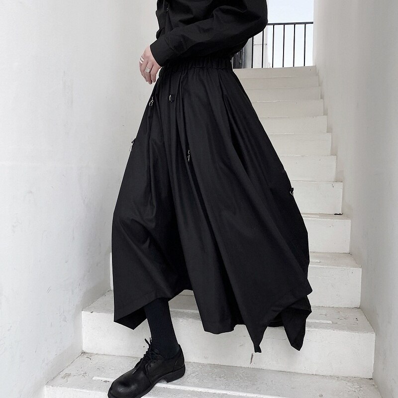 Heren losse bijgesneden Hakama Samurai broek gotische donkere stijl, wijde pijpen ontwerp, zwart (M zwart