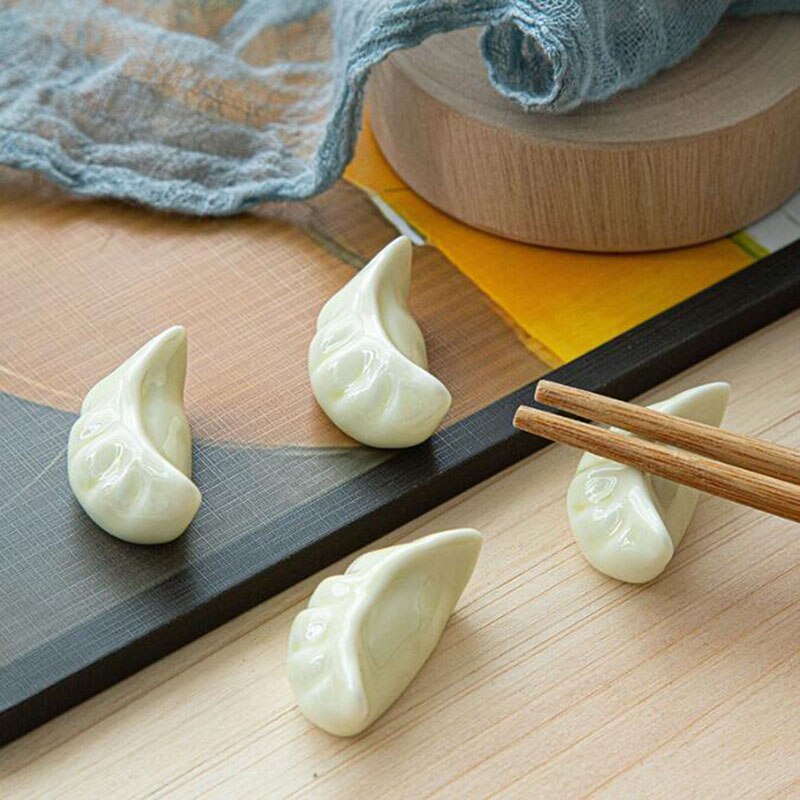 Juego de 4 unids/set de soporte de palillos de cerámica para el hogar, vajilla de cocina, simulación de Dumplings, soporte para palillos