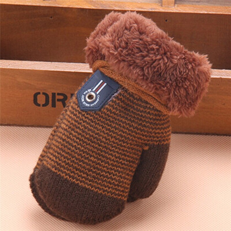 Winter Warm Baby Handschoenen Volledige Vingers Baby Meisjes Jongens Thicken Breien Wanten Touw Verbinding Kids Handschoenen: deep coffee