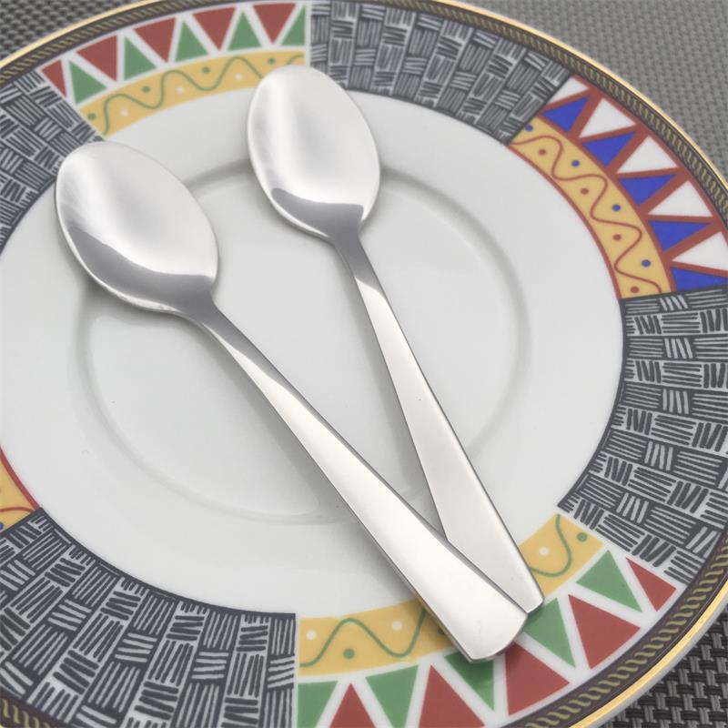 14cm Small Coffee Spoon Stainless Steel Teaspoon Sugar Spoons Mini TeaSpoonMixing Honey Straw Tea Spoon Xmas Restaurant Bar Cutl