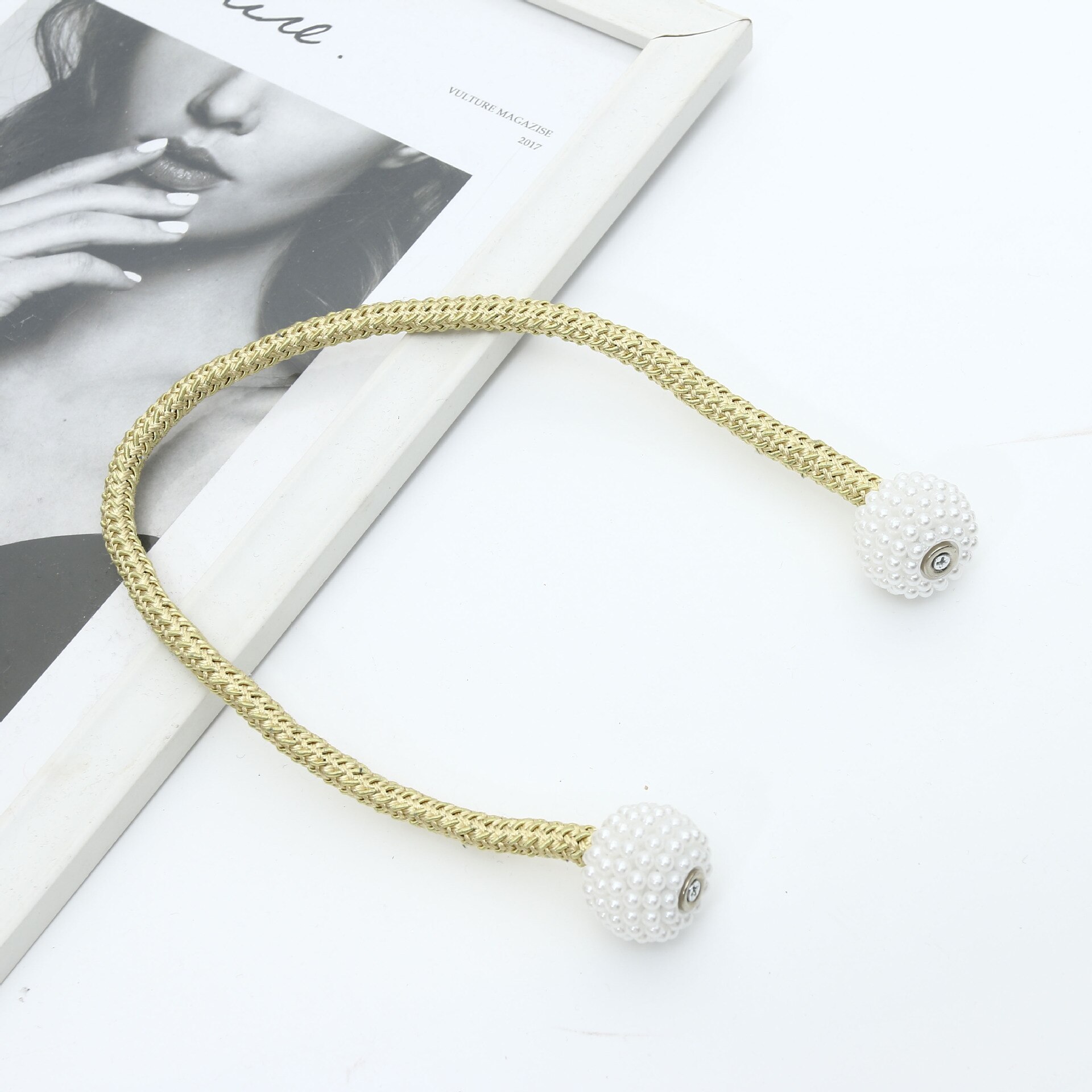 2 pièces de rideaux simples avec perles, sangles à boucle magnétique Simple, corde de cravate sans Perforation, accessoires de décoration: Gold