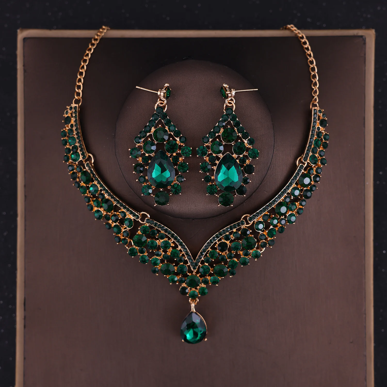 Ensemble de bijoux en biscuits pour patients, couronne en cristal, collier, boucles d'oreilles baroques, accessoires pour cheveux de mariage, de bijoux, 3 pièces: Beige