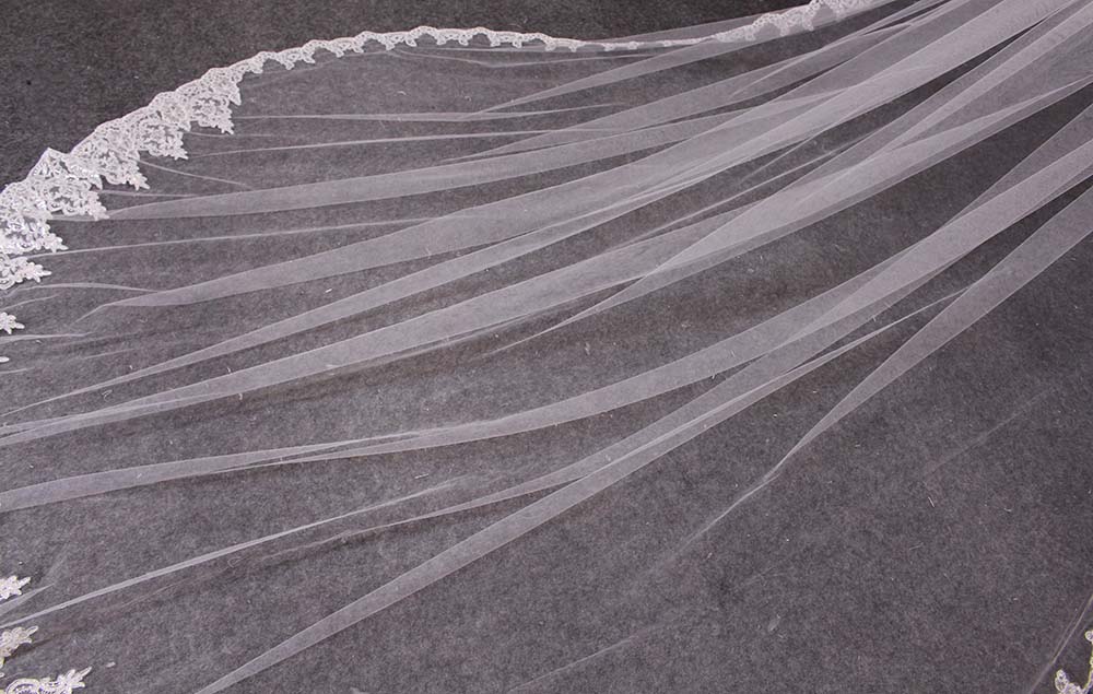 velo de lujo de una capa de 4 metros con lentejuelas brillantes y bordes de encaje, velo largo de boda con peine de , velo de novia blanco color marfil