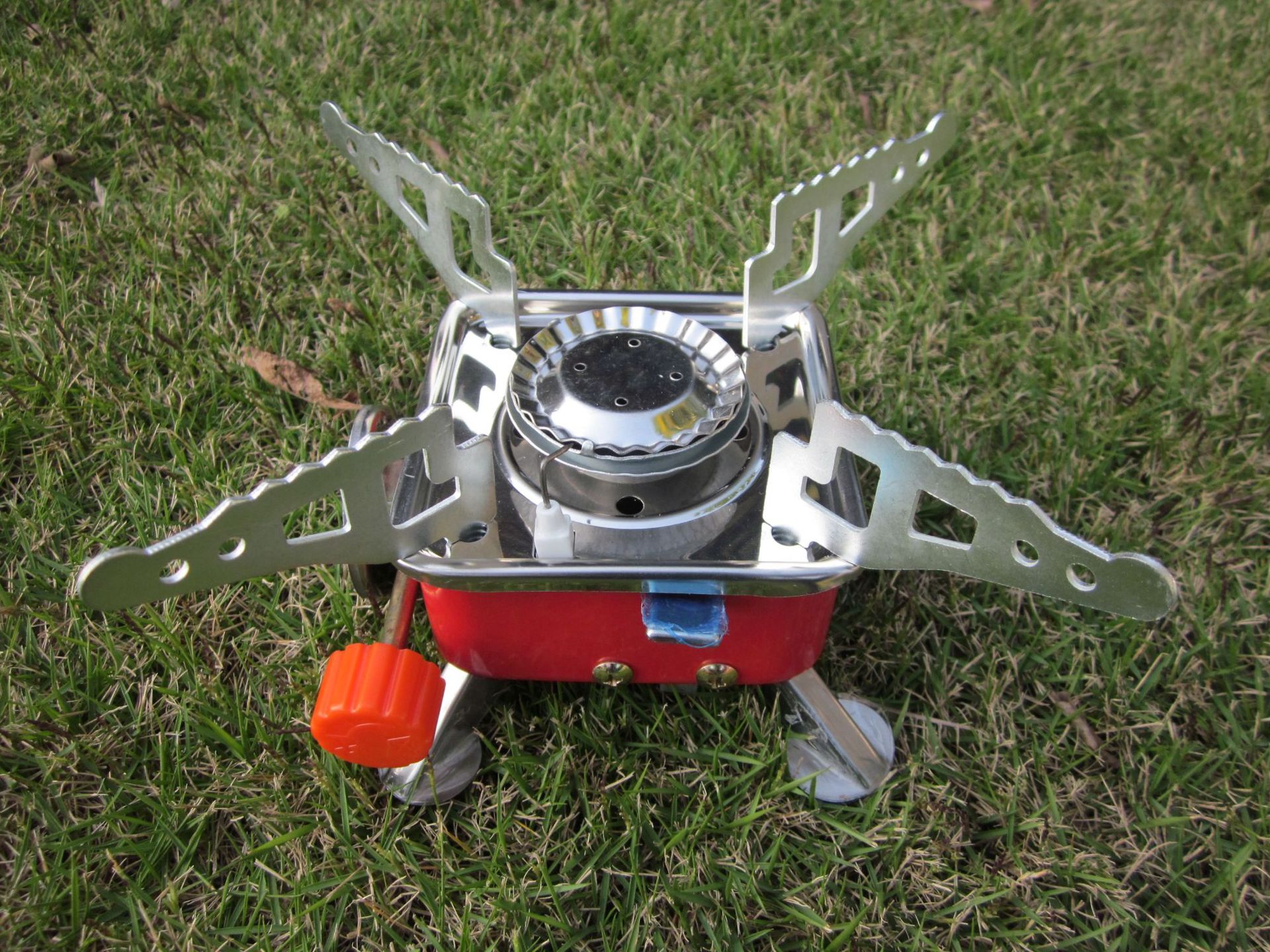 Outdoor Camping Square Stove Portable Palm Stove Small Square Stove Anti-wind Stove Picnic Stove Equipment mini stove