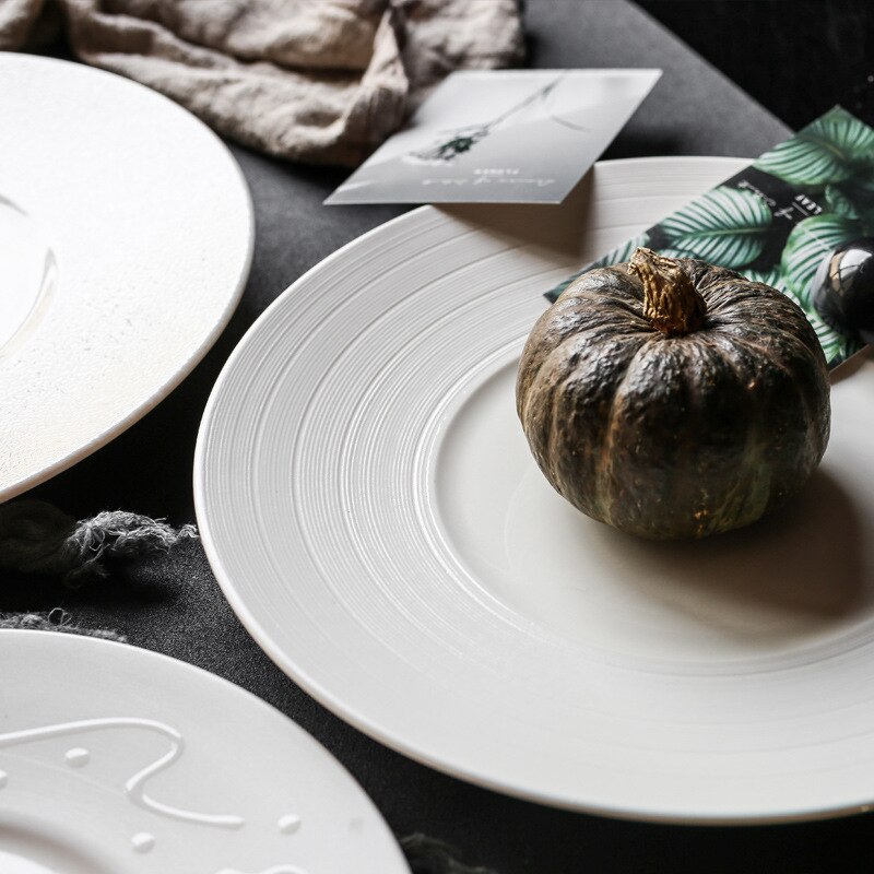 12 Inch White Ceramic Western Food Steak Salad Flat Plate Round Thread Dessert Fruit Breakfast Plate Exquisite Kitchen Tableware