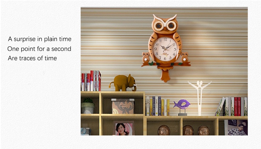 Cartoon owl wall clock