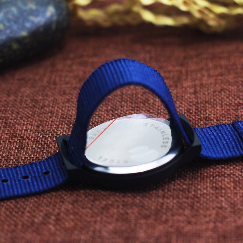 beroemde mannen jongens studenten canvas 24-uur afneembare riem quartz horloges kids sport montre enfant klokken