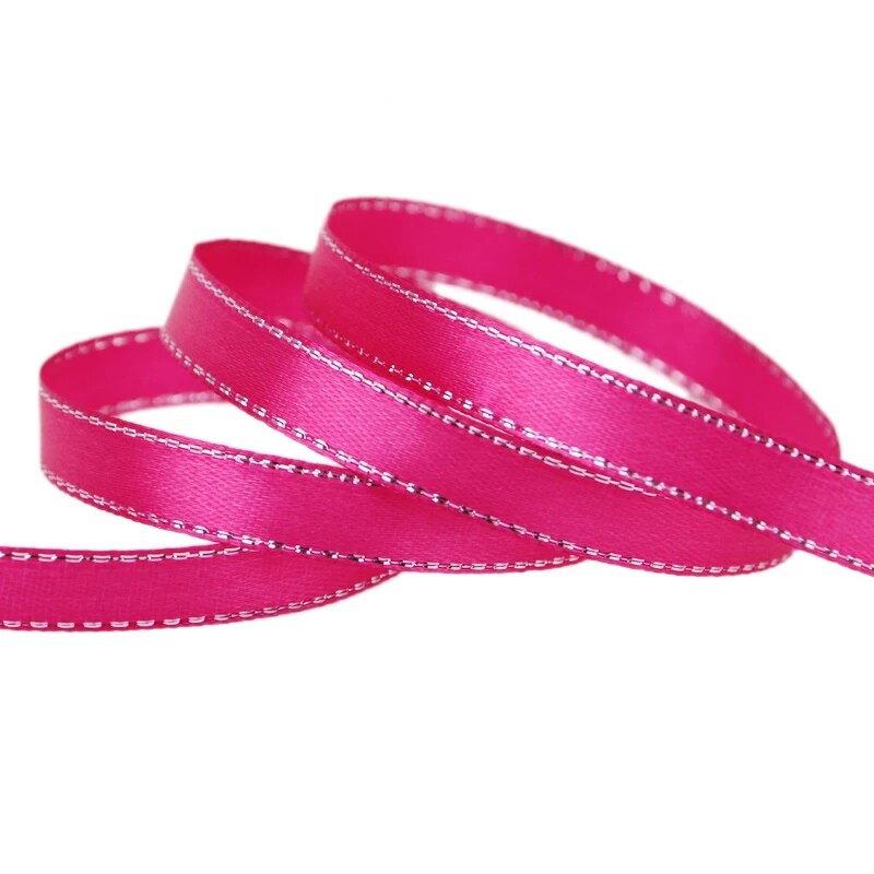 (25 yards/lot ) 10mm förpackningsband för satinband i vit silverkant