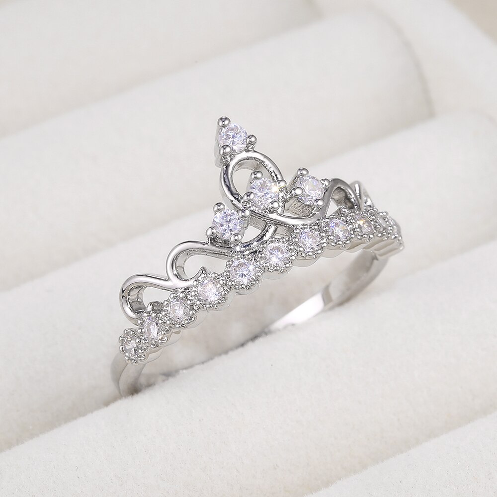 Huitan Delicate Silver Color Crown with Dazzling Cubic Zircon Women Ring Female Wedding Engagement Finger Ring