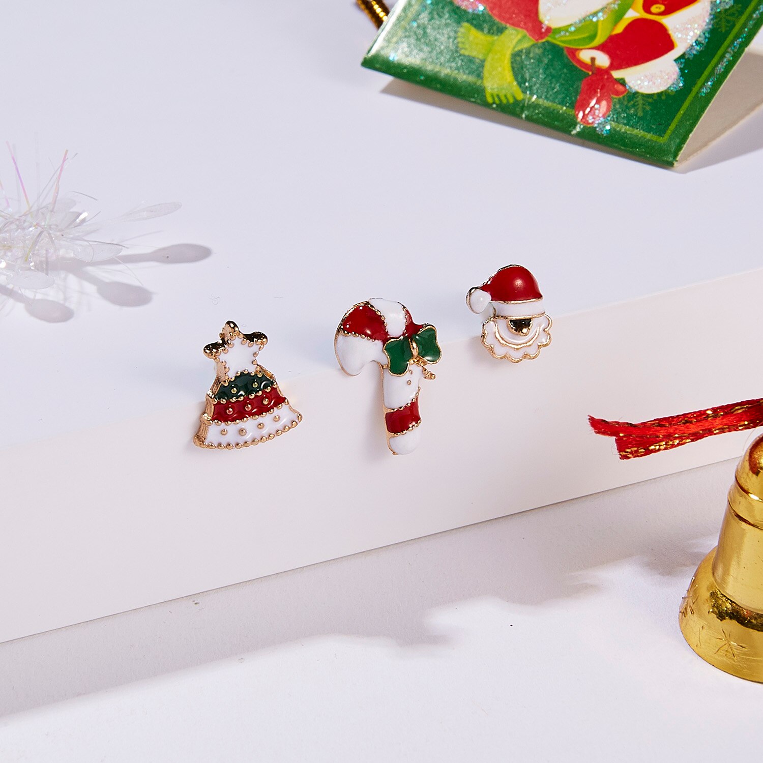 Rinhoo Mooie Kerst Broches Vrouwen Mannen Broches Emaille Pins Kerstboom Kerstman Hoed Jas Badges Kerstcadeaus