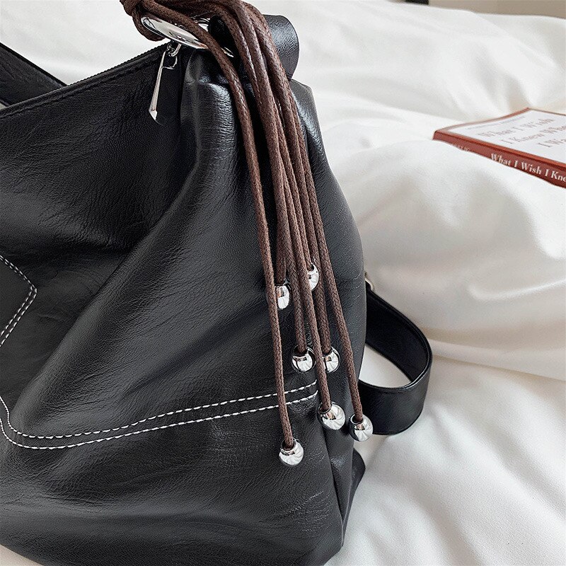 Store tøyvesker for kvinner hobo-vesker med stor kapasitet, skuldervesker i skinn rutete crossbody-veske med dusker, sac a main