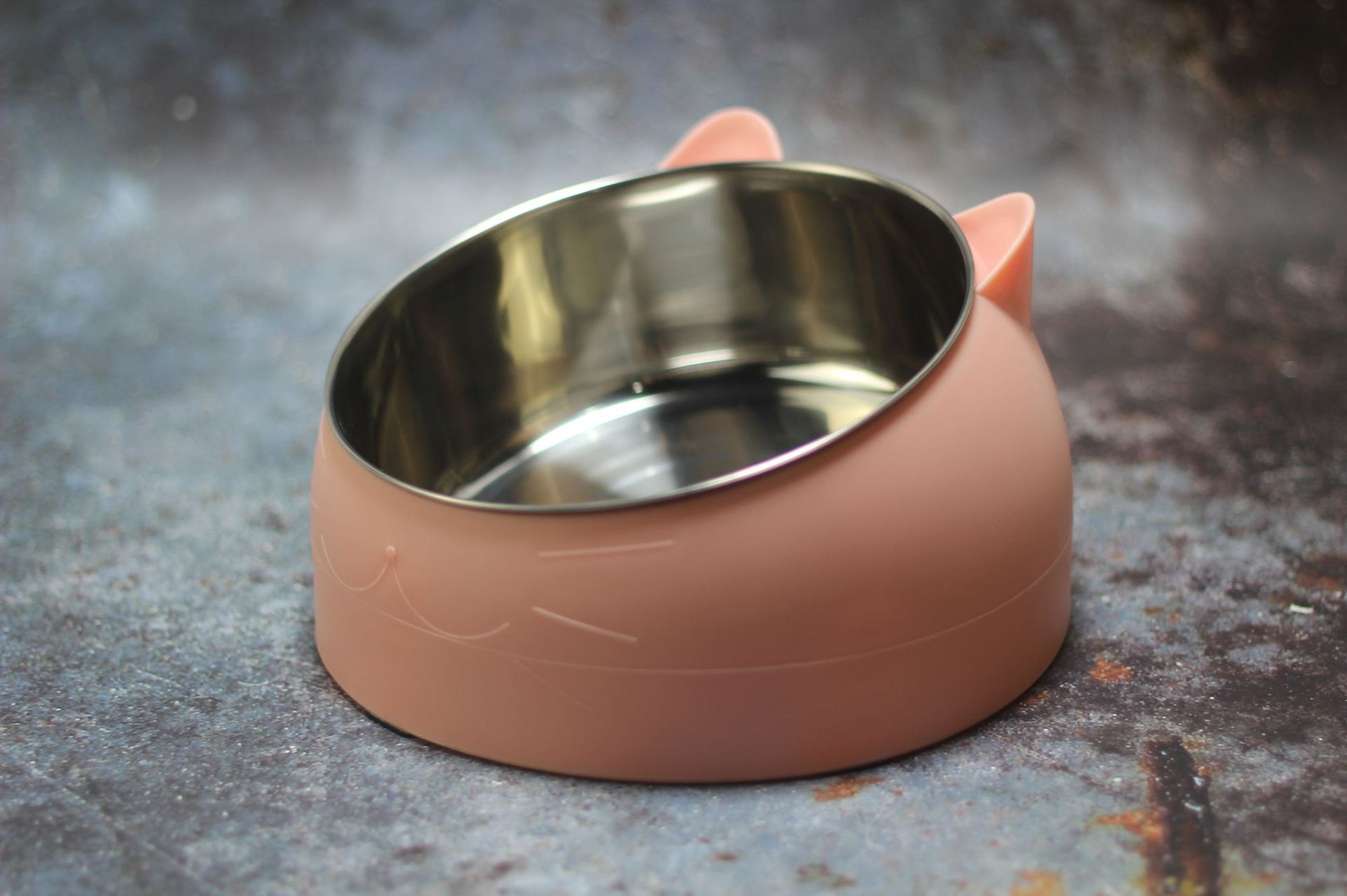 200ml Cat Bowls 15 Degrees Tilted Stainless Steel Dod Bowl Non-slip Base Puppy Pet Food Drink Feeder Neck Protection Dish Bowl: Pink
