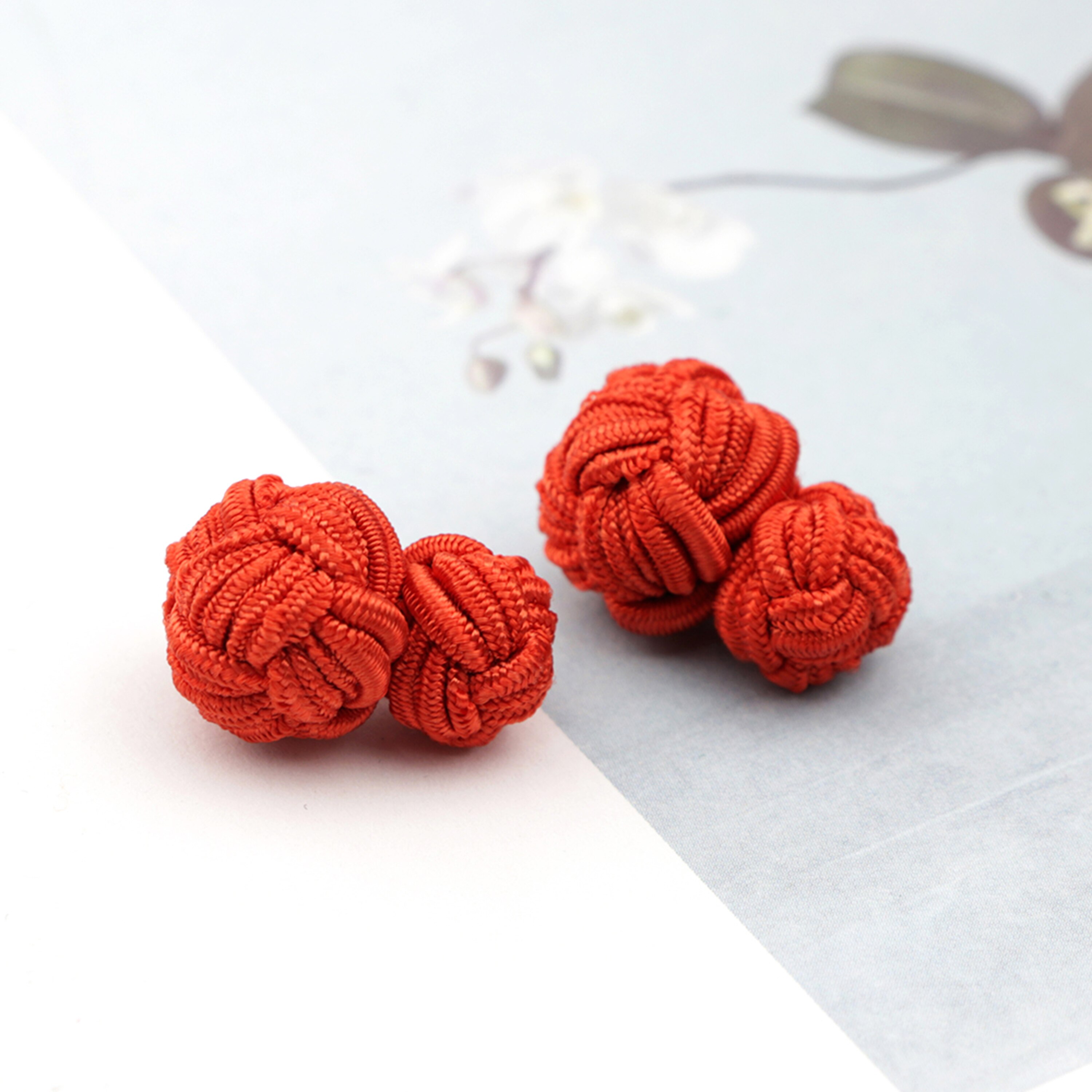 Kleurrijke Dubbele Touw Bal Knoop Manchetknopen Effen Kleuren Gevlochten Handgemaakte Elastische Upscale Mannen Klassieke Manchetknopen Voor Mannen