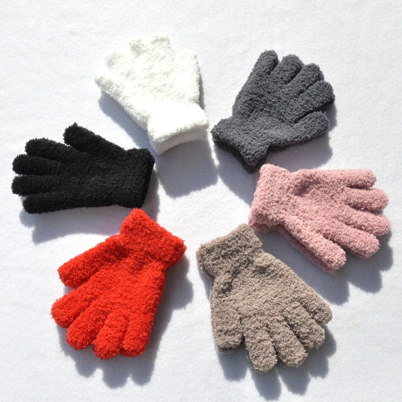 Wecute Herbst und Winter warm Art Handschuhe für 5-11Jahre freundlicher Vlies Verdickte Weich Korallen Vlies Handschuhe Ich bin Freien Spielen Radfahren