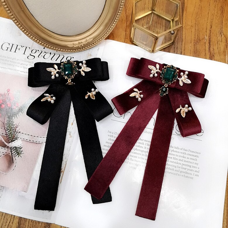 Vintage krystal stof butterfly broche koreanske bowties slips til kvinder hvid skjorte krave luksus smykker tilbehør