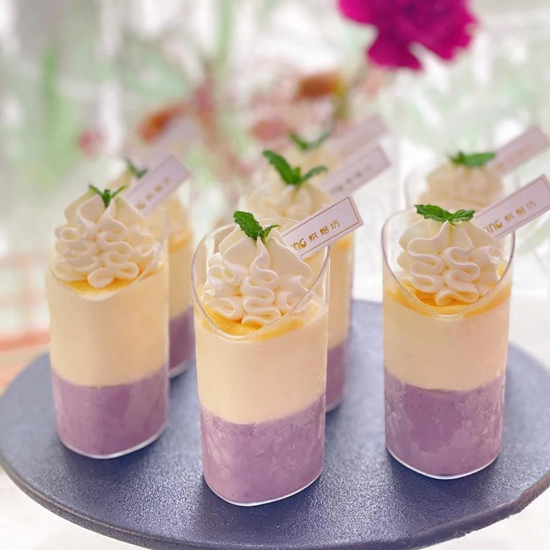 20Pack Plastic Mini Dessert Cups with spoons Parfait Appetizer Cups Party Clear Pudding Fruit Ice Cream Cup Dessert Shot Glasses