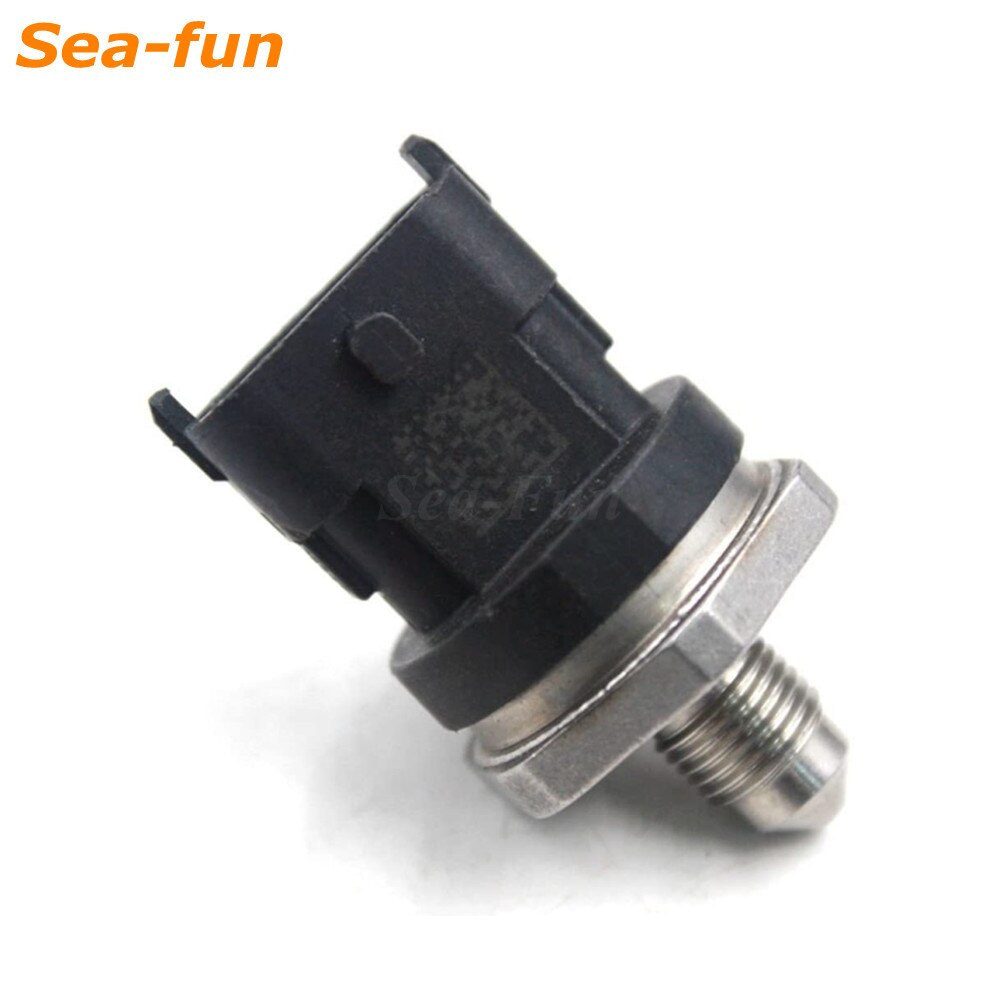 Fuel Pressure Sensor For VOLVO S60 S80 V40 V60 V70 0261545039 0261545038