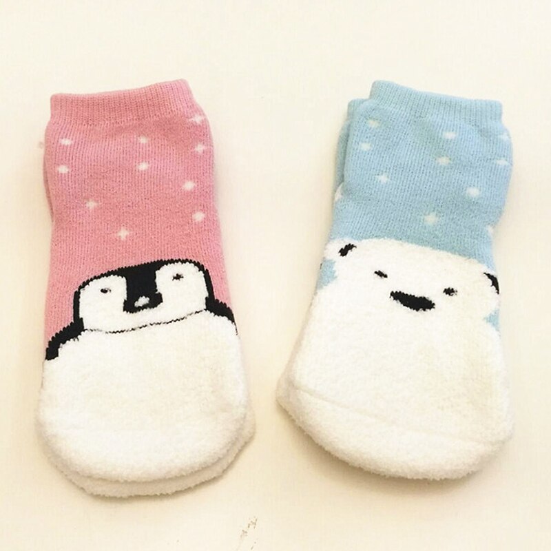 Skarpety dziecięce ciepły polarny koralowy skarpety dziecięce zimowe bawełniane chłopcy dziewczęce obuwie grube dziecięce skarpetki w zwierzątka antypoślizgowe kryty śliczne śliczne