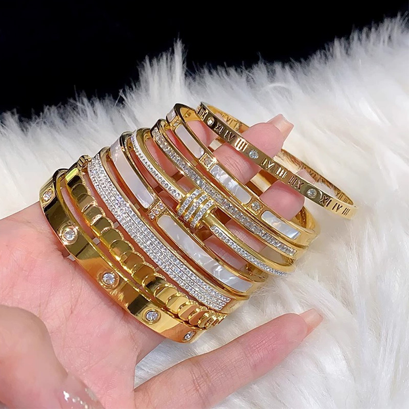 Luxury Gold Plated Bangles Jewelry Women's Hand Bracelet Stainless Steel Bangle for Women Accessories Mother's Day