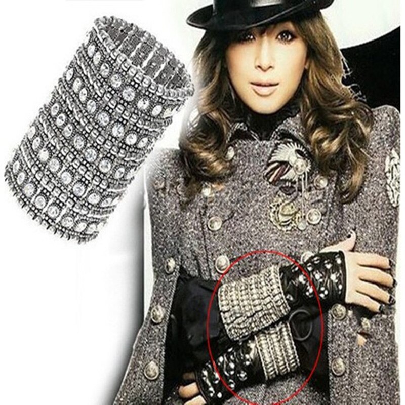 Bracciali larghi elastici di moda classica Retro Punk esagerato decorazione a mano con perline intrecciate retrattili in cristallo a cinque file