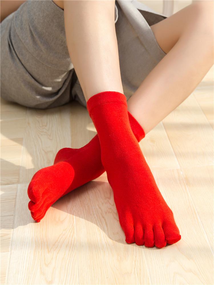 Classic Pure Color Lady Cotton Five Finger Socks 5 Finger Pure Cotton Female Cute Novelty Socks With Separate Toes: Red