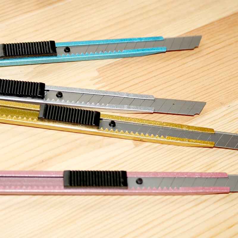 Snap Off Utility Knife Multi Box Cutter Rustproof For Carpet Rope Cardboard
