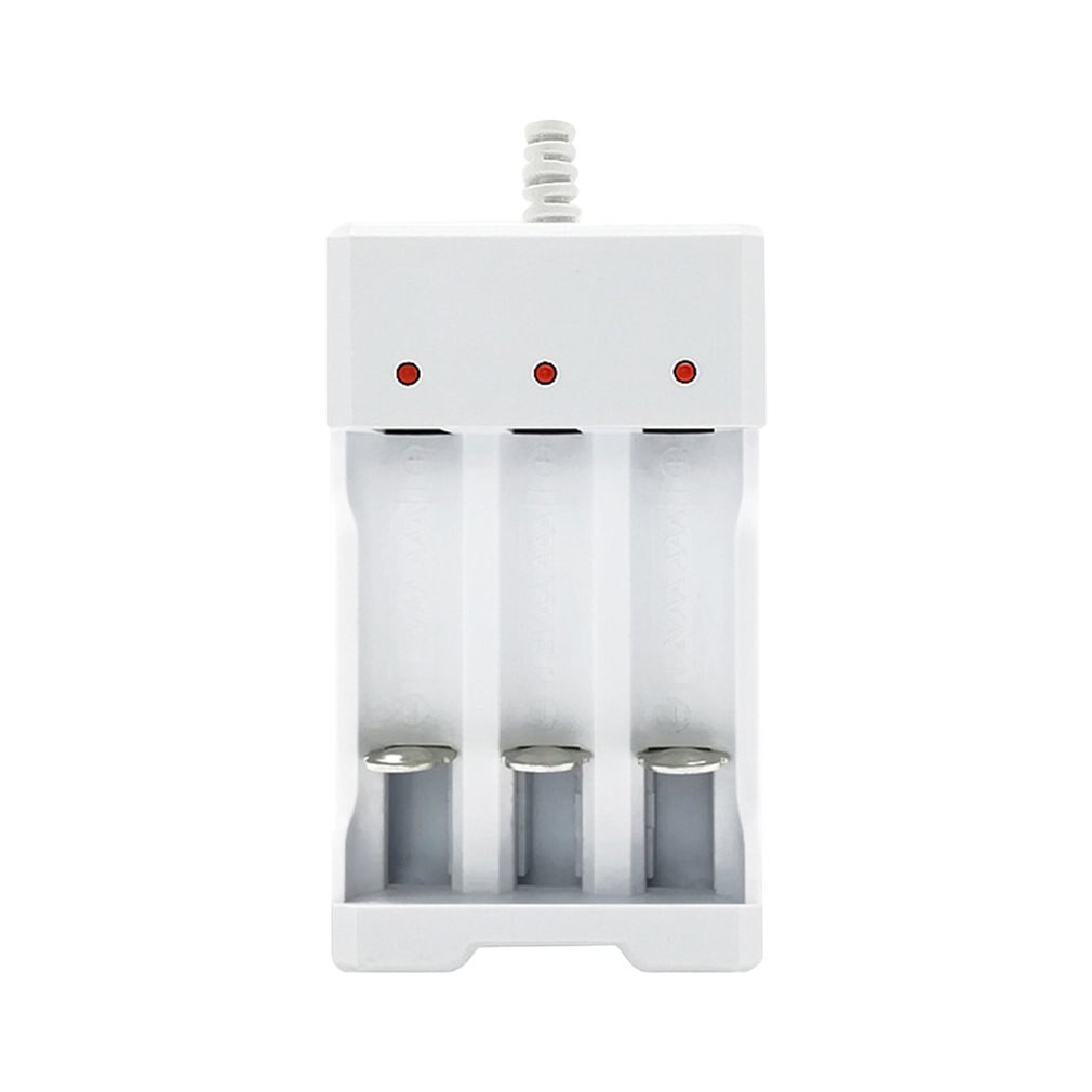 USB Slots Battery Charger Fast Charging Short Circuit Protection AAA and AA Rechargeable Battery Station: 1