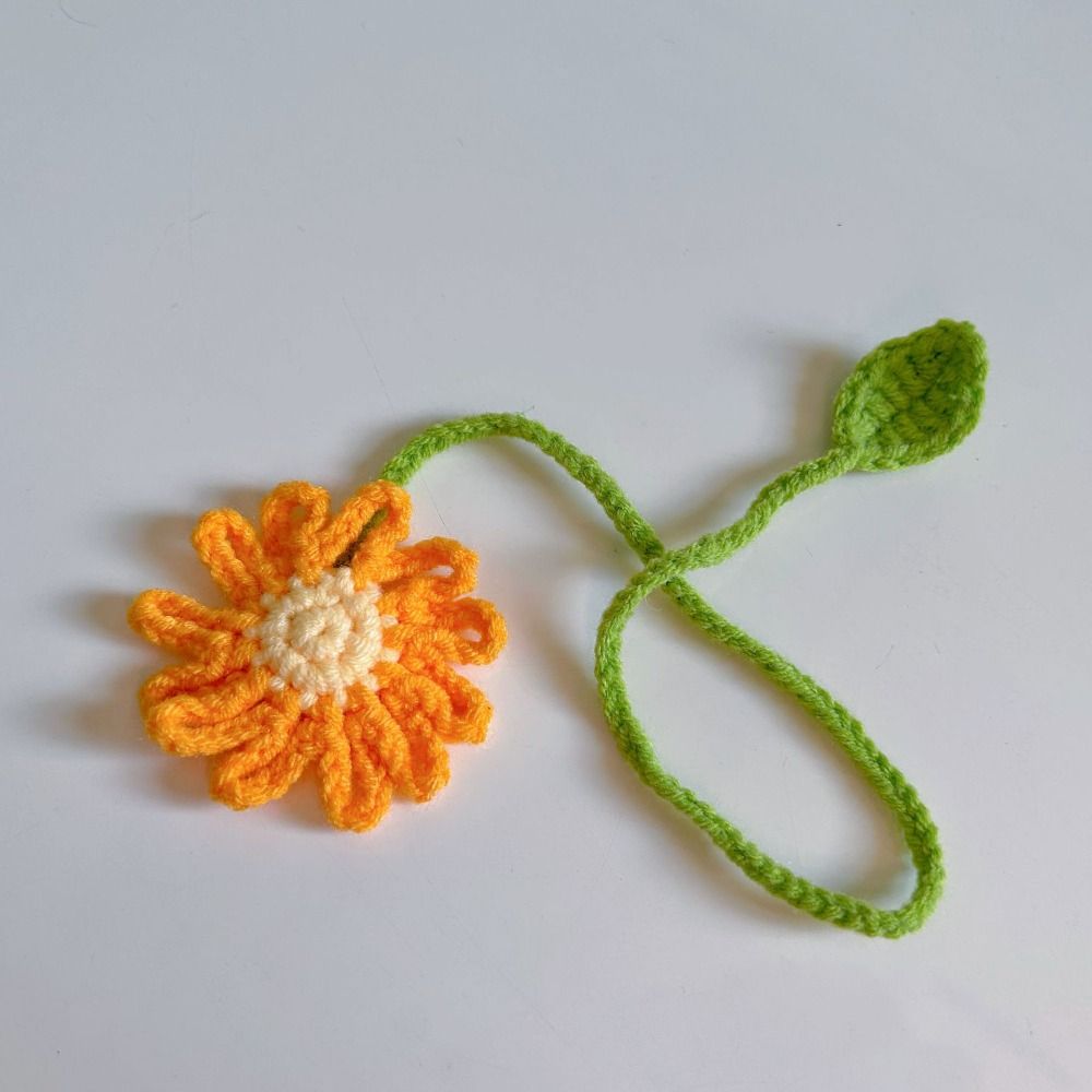 Marcapáginas de punto hecho a mano, colgantes florales únicos de margaritas, marcador de página de cinturón, lector de marcadores de libros de ganchillo,: Gris
