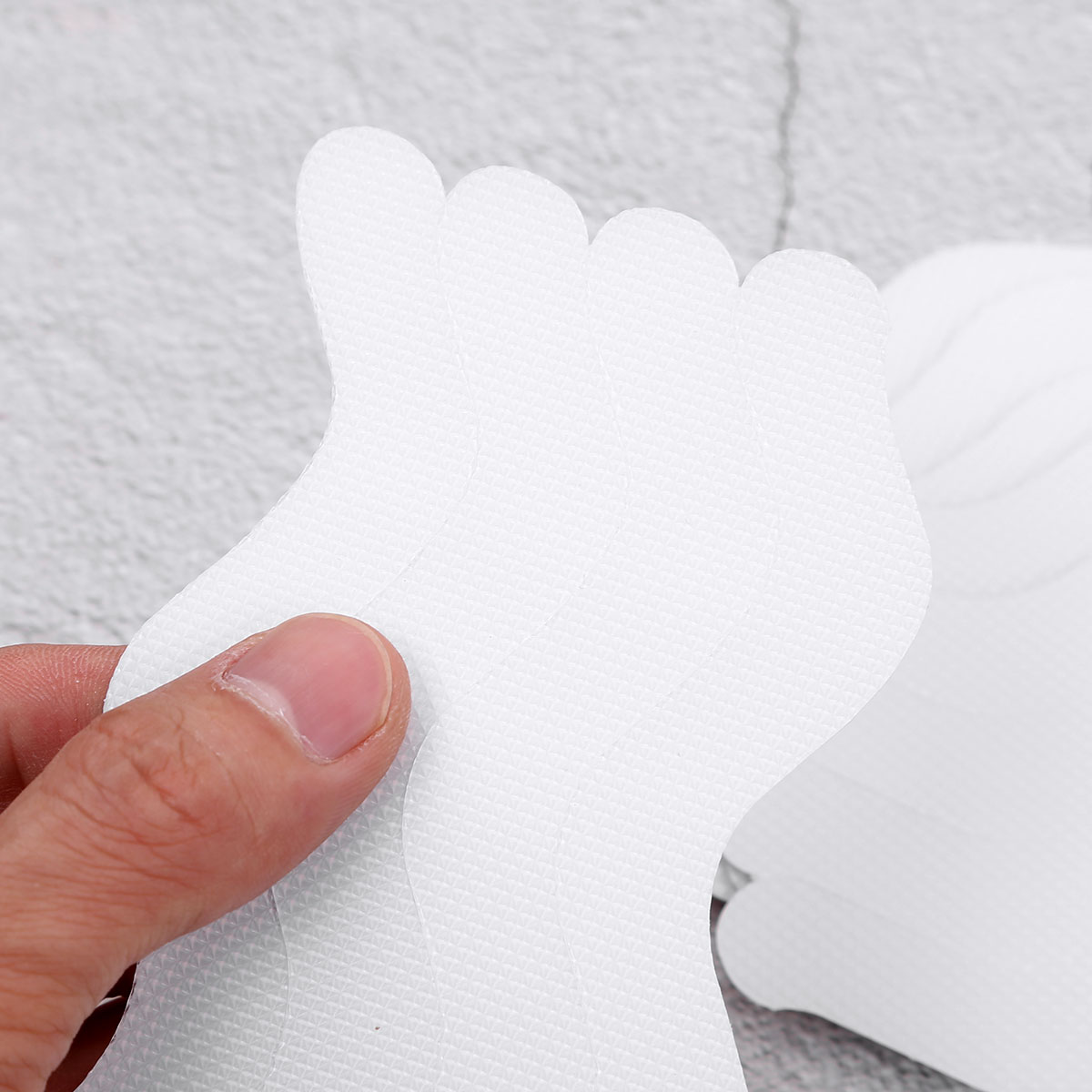 24Pc Bathroom Safety Stickers Antislip Transparent Wave Shaped Bathtub Strips Soft PEVA Bath Shower Treads Non Slip Floor Decals