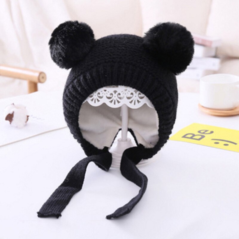 Sombrero liso para bebé, niña y niño, accesorios cálidos para invierno, sombrero de otoño, gorros con orejeras para niño de 2 a 5 años: Negro
