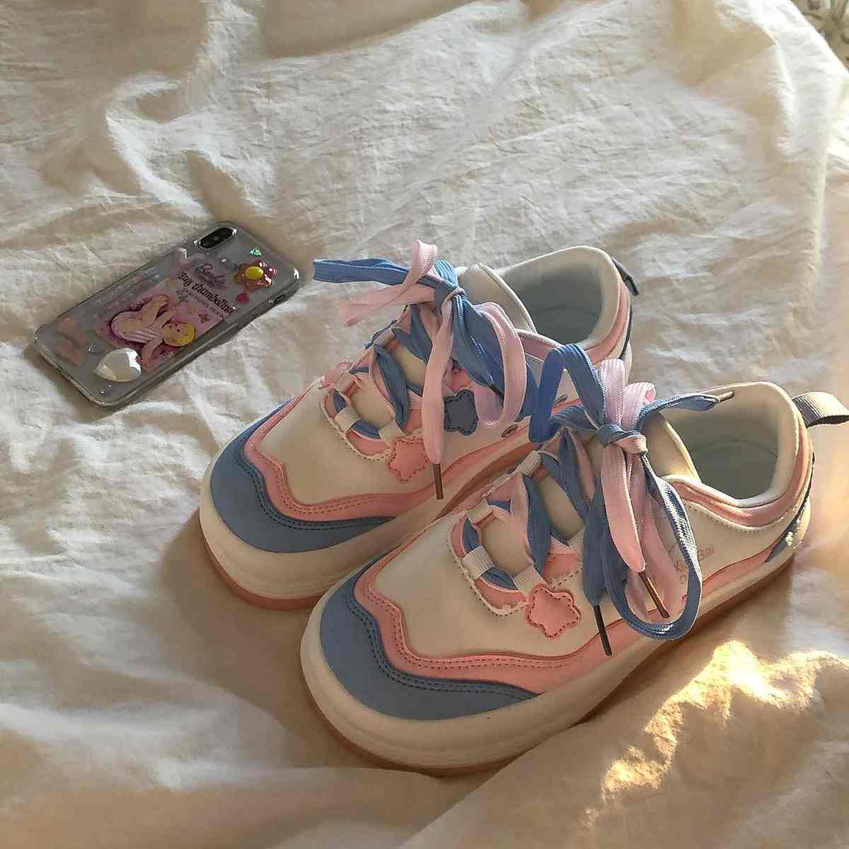 Lolita-zapatillas de deporte de punta redonda para mujer, zapatos informales Kawaii de estilo japonés, zapatos de Vintage