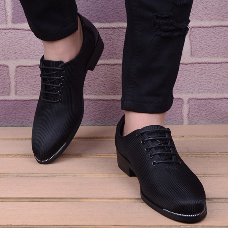 Canvas Shoes for Men Popular Men's Lace-up Casual Pointed Trendy Leather Shoes Business Shoes Oxford Shoes