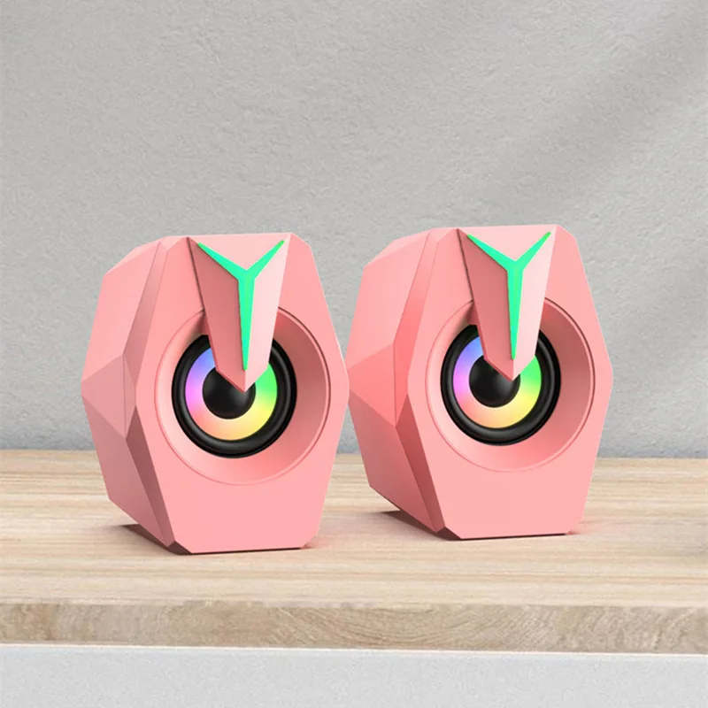 Neutrala engelska datorhögtalare bärbar dator stationär ljudlåda hemmakontor usb trådbunden liten horn rosa kvinnor plastmaterial