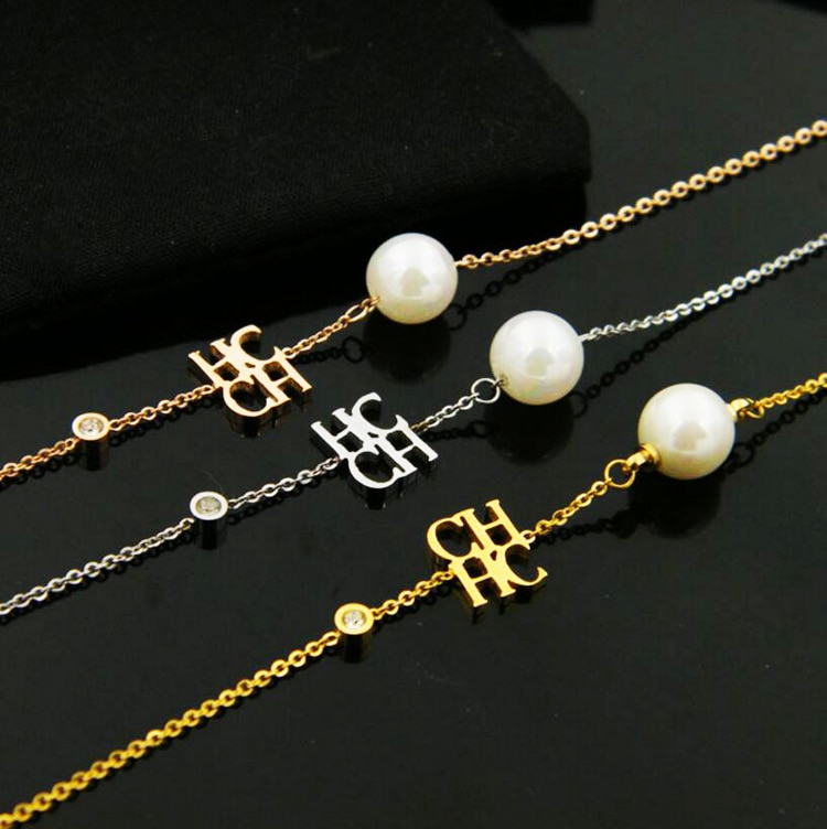 OL estilo de cadenas de pulseras dijes de brazalete fino de alto grado CH cartas perla pulsera para las mujeres