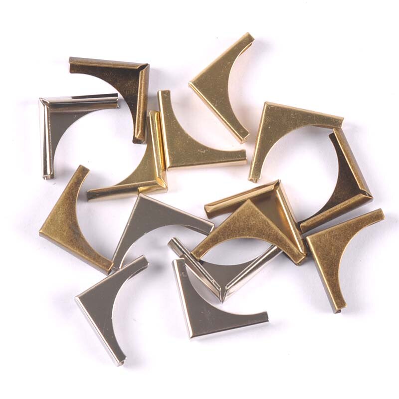 Esquinas de Metal plateadas/doradas/bronce para libros, álbumes de recortes, menús, protectores de esquina, manualidades, 20x20x4mm, 30 Uds.