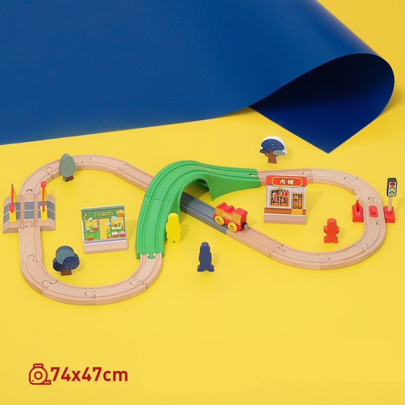 Set di binari per treni in legno giocattoli ferroviari per treni magnetici elettrici compatibili con i giocattoli educativi per binari in pvc per regali per bambini: SET E