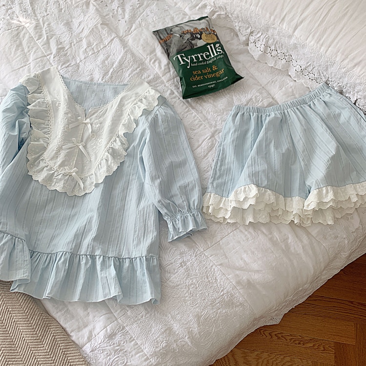 Conjuntos de pijamas con flores bordadas de Lolita para mujer, Tops y pantalones cortos, Conjunto de pijama de encaje Vintage para mujer, ropa de dormir