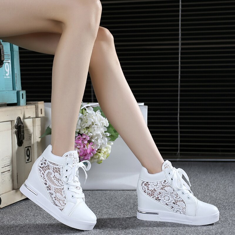 Été femmes chaussures femme respirant maille baskets chaussures plates dentelle mocassins talons épais plate-forme compensées décontracté confort Creepers