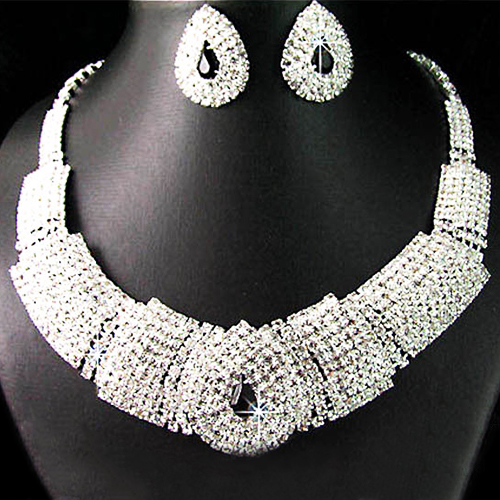 Set di gioielli eleganti con orecchini in cristallo nero con Diamante da sposa per la festa nuziale