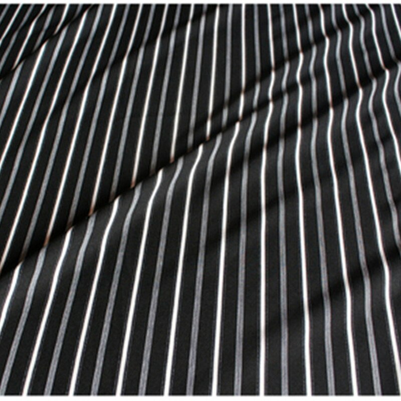 Halv meter sort stribe elastisk chiffonstof til kjole bukser skjorte pigetøj ikke gennemsigtig  t885