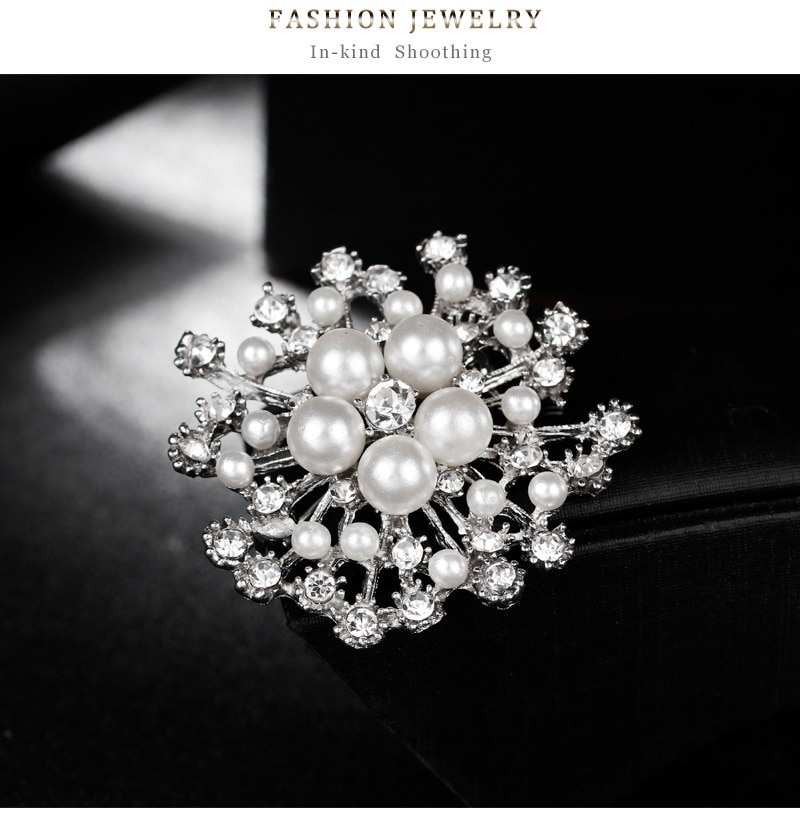 Alloy Rhinestone Large Snowflake Brooch Women Imitation PEARLS Corsage Wedding Retro Pin Backpack Decor Jewelry Accessorise