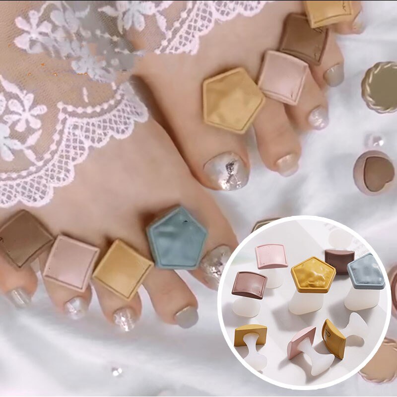 8Pcs Silicone Toe Separators Daisy Flower Charming Foot Divider Form Salon Manicure Pedicure Care Nail Art Tools