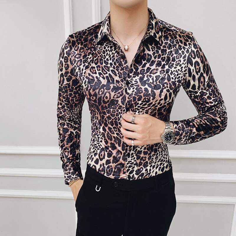 Leopardtrykt herre flannel skjorter festkjole klub outfits slim fit britisk tøj stilfulde skjorter herre fløjl skjorter: Koreansk xl