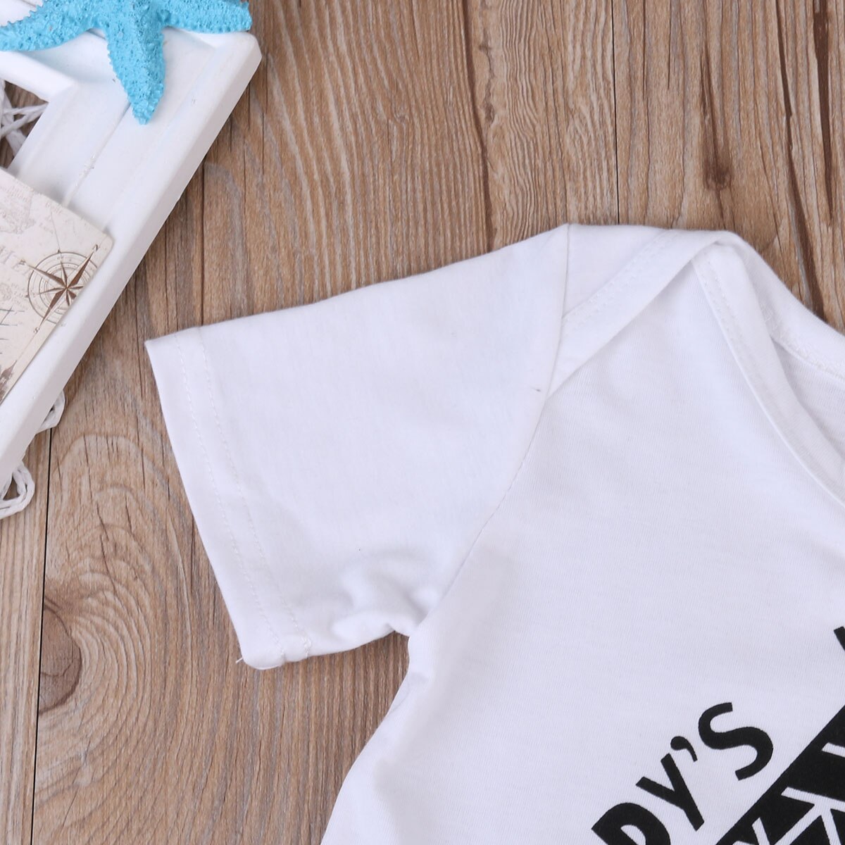 Newborn Baby’s Short-sleeved Jumpsuits Summer Unique Triangle and Letter Print One-piece Triangle Bodysuits For Baby Boys Dad
